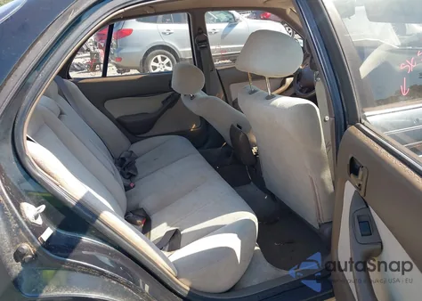 1995 Toyota Camry Le z USA, uszkodzony, nr VIN 4T1SK12E9SU631807